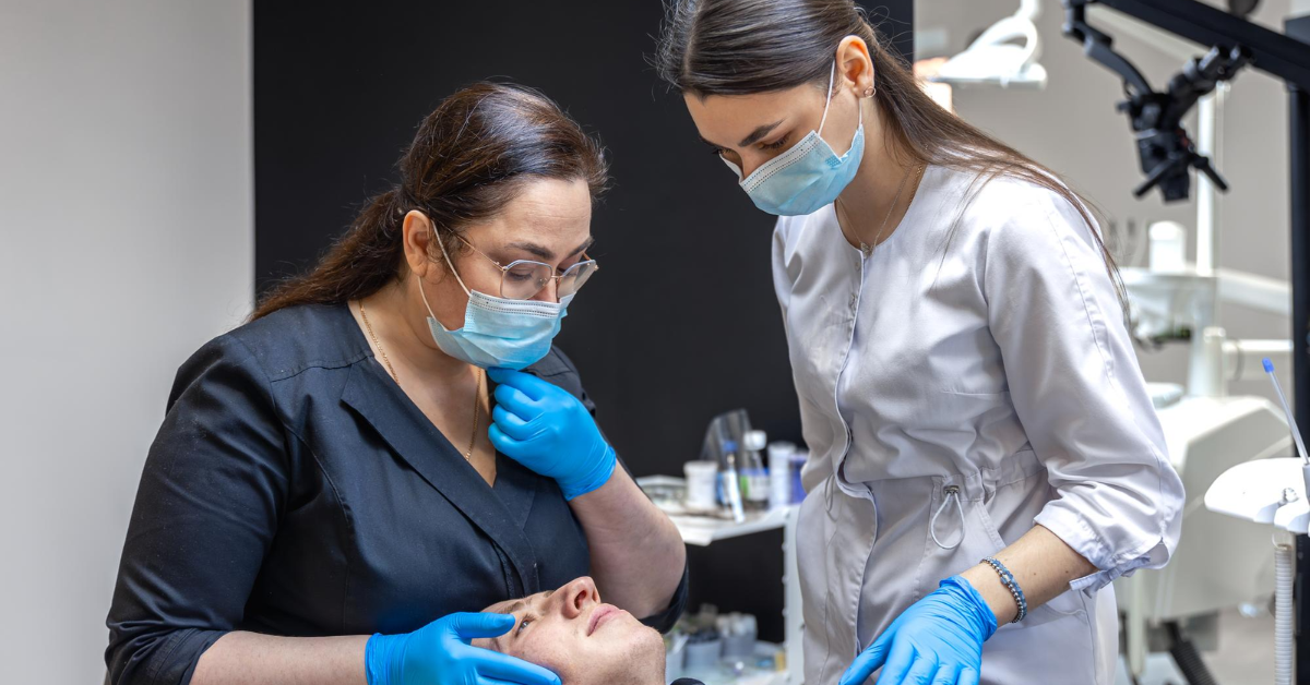 best cosmetic surgeon in indore